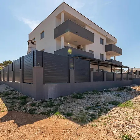 Beautiful In * Povljana